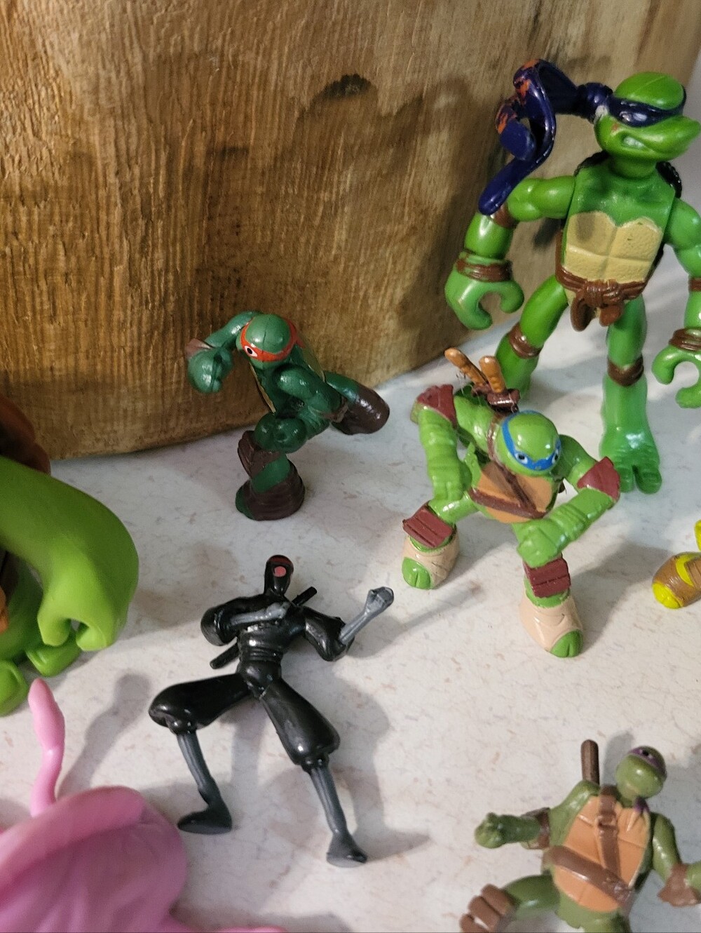 Action Figure Set - Picture 5 of 8